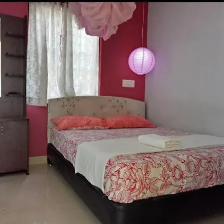 Niyanest Holidayhome Kochi Exterior photo